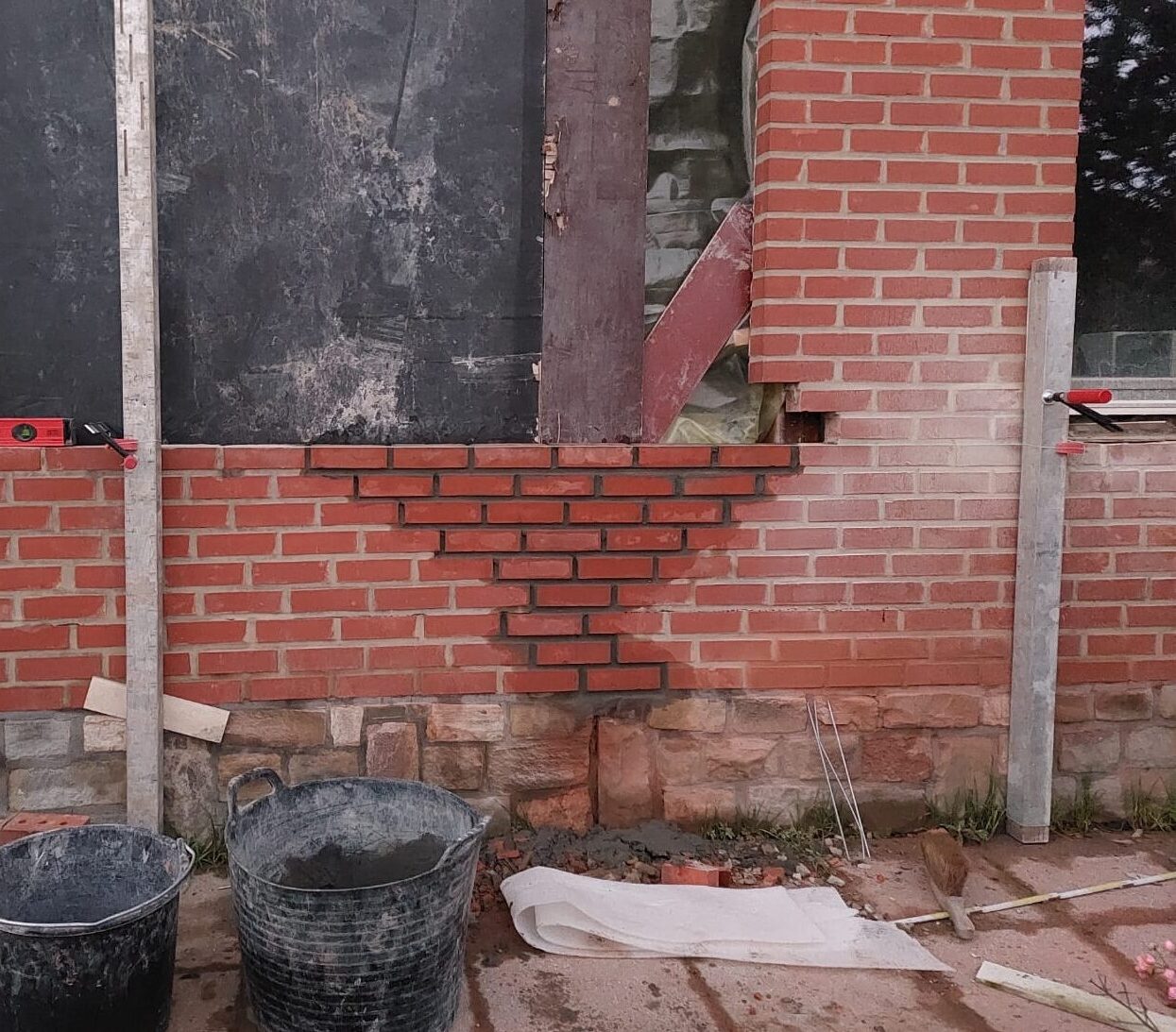 Renovatie gevelmetselwerk na beschadiging